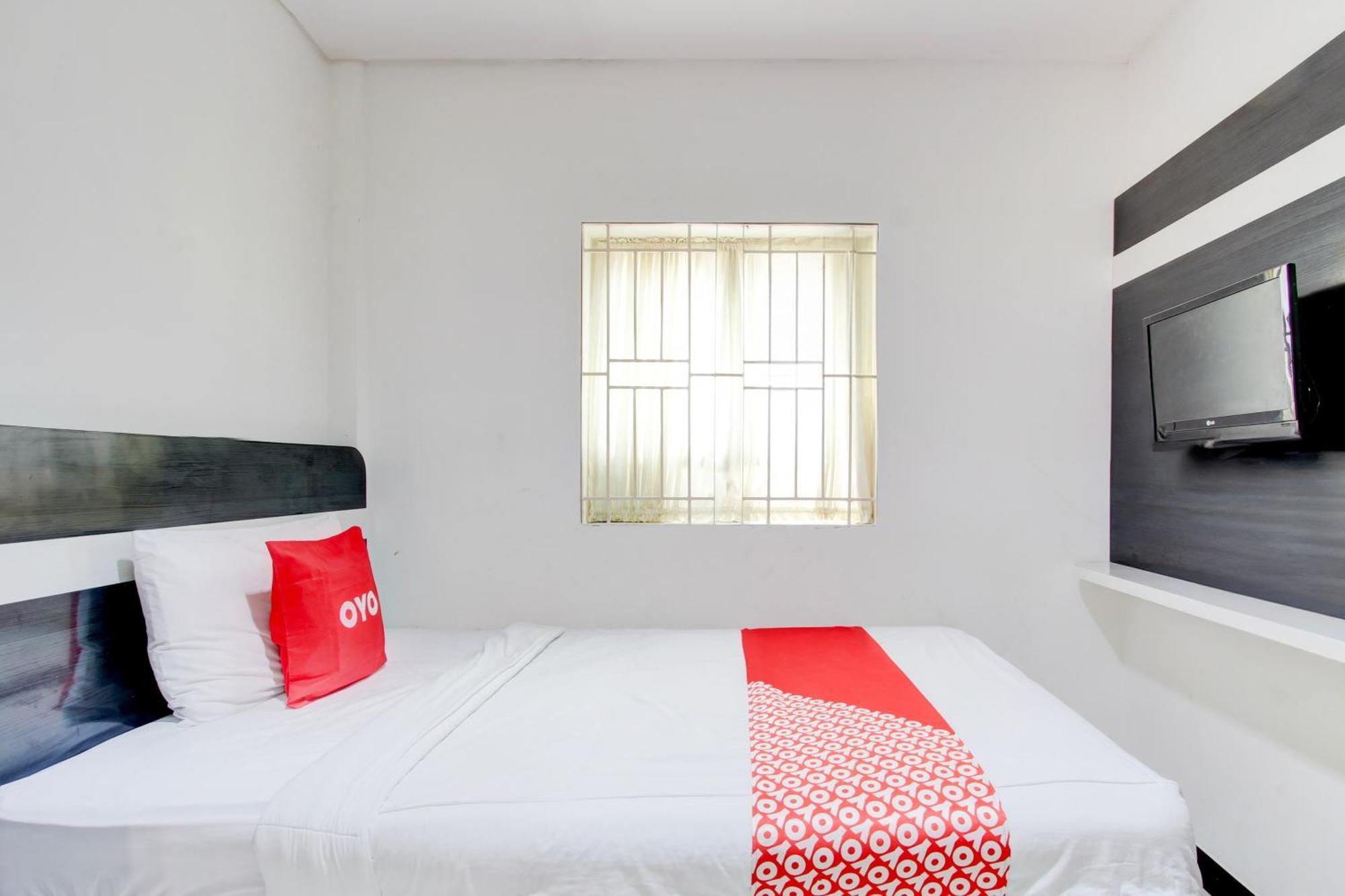 Hotel Oyo 409 Helomi 2*
